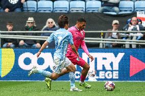 Coventry City FC v West Bromwich Albion FC - Sky Bet Championship