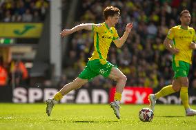 Norwich City FC v Portsmouth FC - Sky Bet Championship