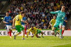 Norwich City FC v Portsmouth FC - Sky Bet Championship
