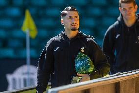 Norwich City FC v Portsmouth FC - Sky Bet Championship