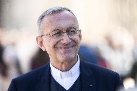 Bishop Olivier Ribadeau Dumas At Cathedral Notre-Dame de Paris - Paris