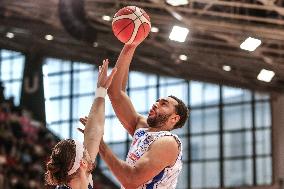 BASKET - Serie A - UNAHOTELS Reggio Emilia vs Napolibasket