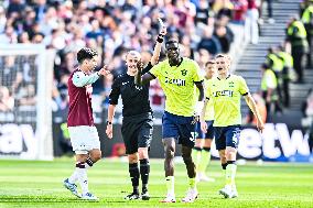West Ham United FC v Southampton FC - Premier Leagu