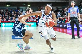 BASKET - Serie A - UNAHOTELS Reggio Emilia vs Napolibasket