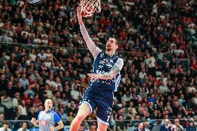 BASKET - Serie A - UNAHOTELS Reggio Emilia vs Napolibasket