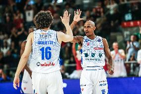BASKET - Serie A - UNAHOTELS Reggio Emilia vs Napolibasket