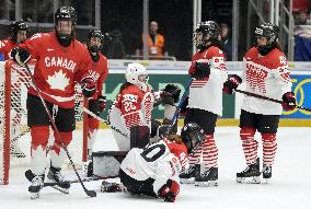 Ice hockey: Women's world championship