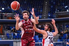 BASKET - Serie A2 - Wegreenit Urania Milano vs Libertas Livorno 1947