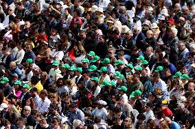 Cardinal Angelo Comastri presides Holy Mass on Easter Sunday and “Urbi et Orbi” Vatican City , Italy  20.05.2025