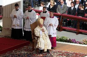 Holly Saturday in Seville - Spain