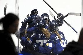 Icehockey, bronze medal game