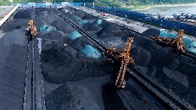 Guoyuan Port Coal Loading in Chongqing