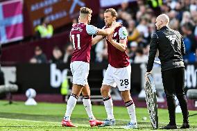 West Ham United FC v Southampton FC - Premier League