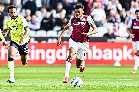West Ham United FC v Southampton FC - Premier League