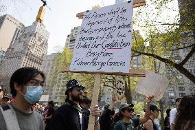 March In New York City To Protest Trump And Defend Due Process