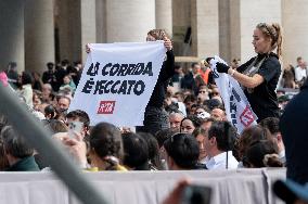 Easter Mass And Urbi Et Orbi Message At The Vatican