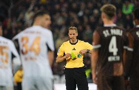 St. Pauli vs Bayer 04 Leverkusen  - 1.Bundesliga
