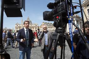 Faithful Gather in St Peters Square After the Death of Pope Francis - Vatican