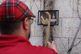 Christians In Jerusalem Mourn Pope Francis
