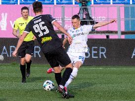 Dynamo defeats Obolon 3-0 in Ukrainian Premier League match