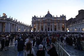 Holy Rosary in memory of Pope Francis on the day  death.
