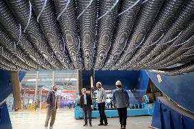 China First 2000 Meter Ultra Deep Sample Tube Production