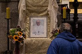 Brazilian React To Pope Francis Death