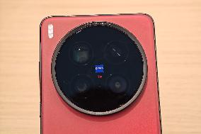 VIVO X200 Ultra Phone