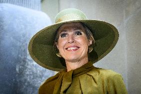 Queen Maxima at Exhibition on 25 Years of Archaeology - Leiden