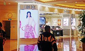 Luxury Goods Prices Increase Under Tariffs