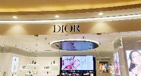 Luxury Goods Prices Increase Under Tariffs