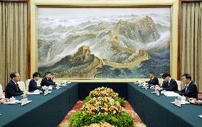 Komeito party chief in Beijing