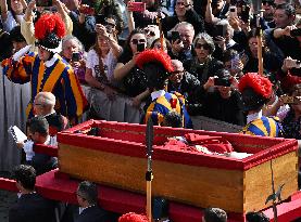 Transfer of The Coffin of Pope Francis - Vatican