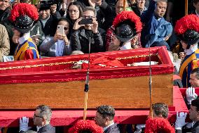 Transfer of The Coffin of Pope Francis - Vatican