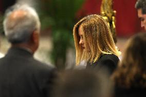 Giorgia Meloni Pays Respects To Late Pope Francis - Vatican