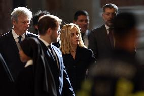 Giorgia Meloni Pays Respects To Late Pope Francis - Vatican