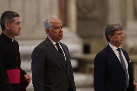 Giorgia Meloni Pays Respects To Late Pope Francis - Vatican