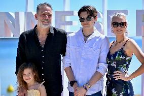 8th Canneseries - Jeffrey Dean Morgan At The Walking Dead Photocall