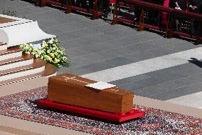 The Coffin Of Pope Francis Leaving St. Peters Basilica - Vatican