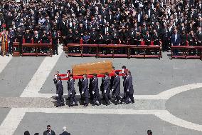 World Leaders During The Passage Of The Coffin Of Pope Francis - Vatican