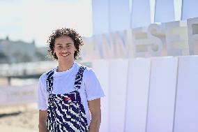 8th Canneseries - Aspergirl Photocall