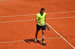 Mutua Madrid Open - Men s First Round