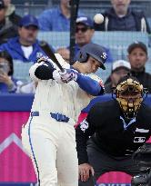 Baseball: Pirates vs. Dodgers