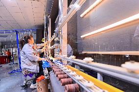 Glass Products Manufacturing in Qingzhou