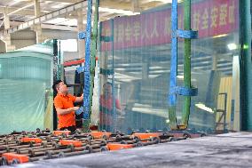 Glass Products Manufacturing in Qingzhou