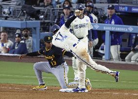 Baseball: Pirates vs. Dodgers