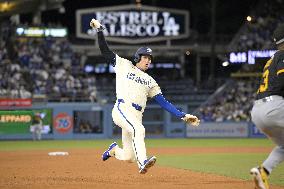 Baseball: Pirates vs. Dodgers
