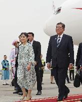 Japan PM Ishiba arrives in Hanoi