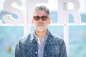 8th Canneseries - A La Poursuite Du Rougail Saucisse Photocall