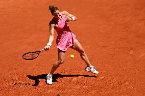 Mutua Madrid Open - Women s Third Round